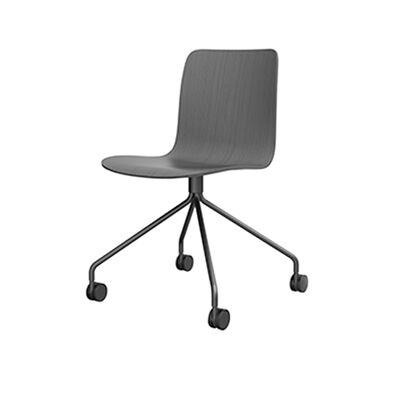 SOLA chair with castors (3)